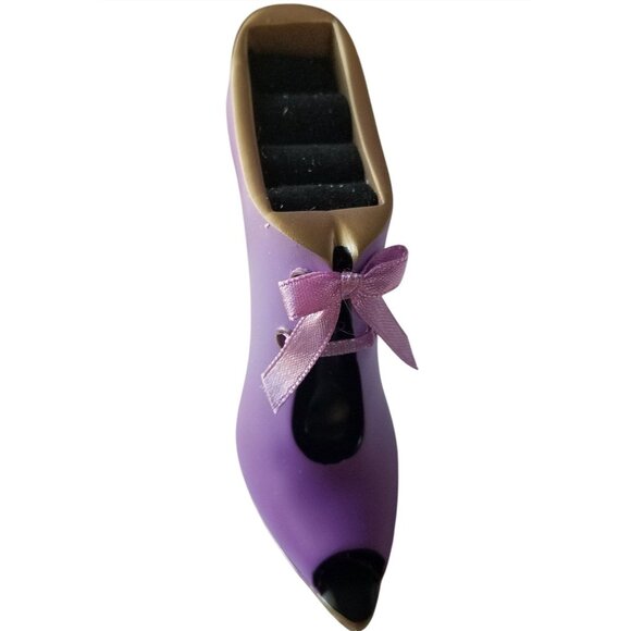 Purple High Heel Ring Holder With Bow & Gold Accents - Picture 1 of 15